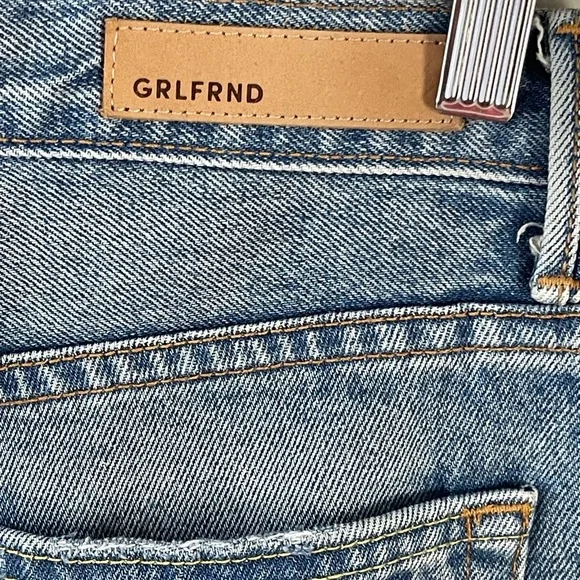 GRLFRND Jeans Karolina High Rise Jean size 26 in a little more love distressed - Picture 8 of 16